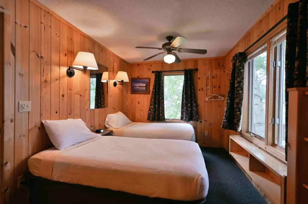 Cabin 5-10