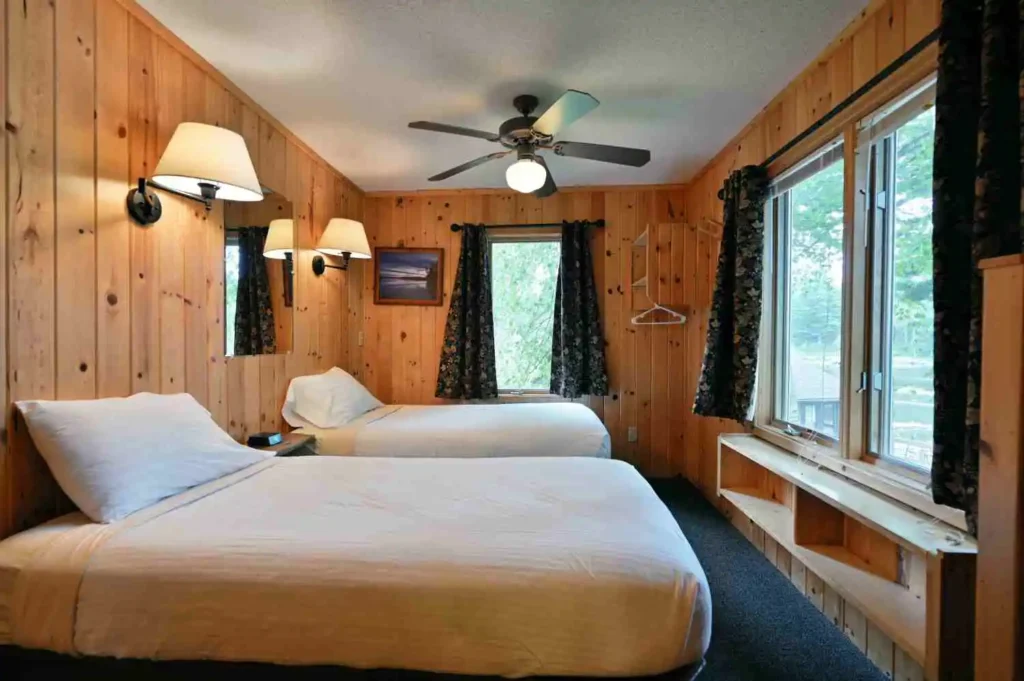 Cabin 5-11