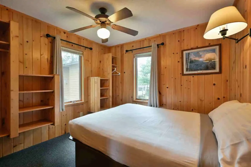 Cabin 5-15