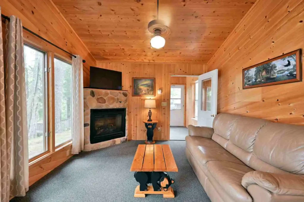 Cabin 5-4