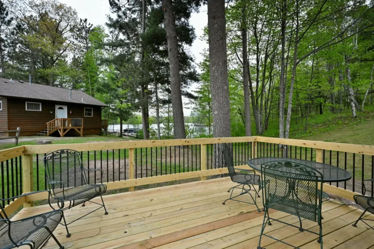 Cabin8Ext-13