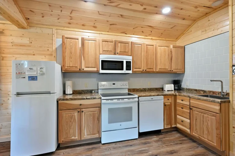 Cabin8Int-12