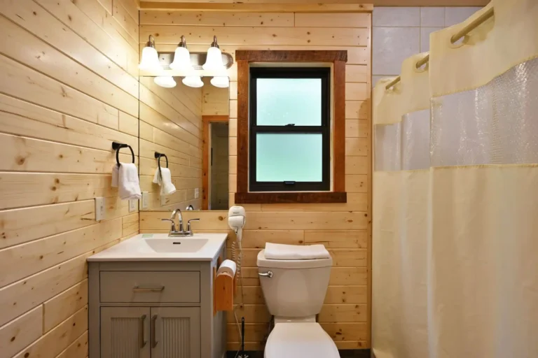Cabin8Int-35