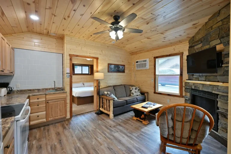 Cabin8Int-7